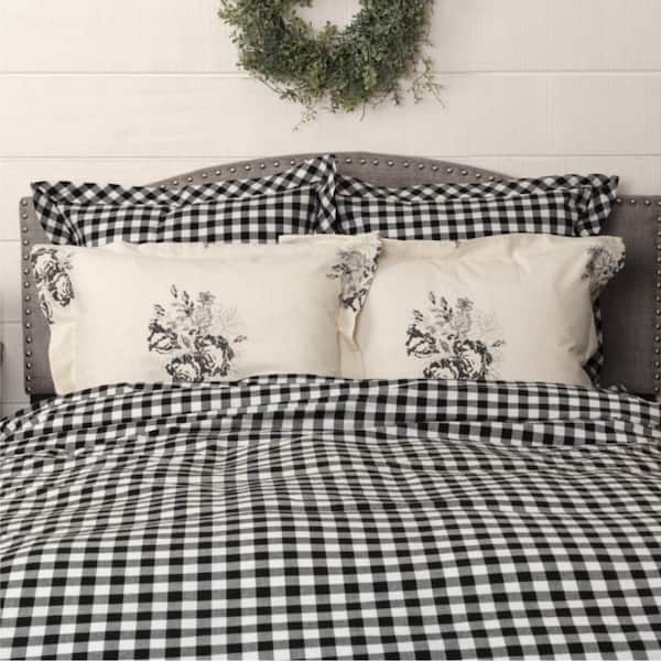 Lydia Black Standard Sham