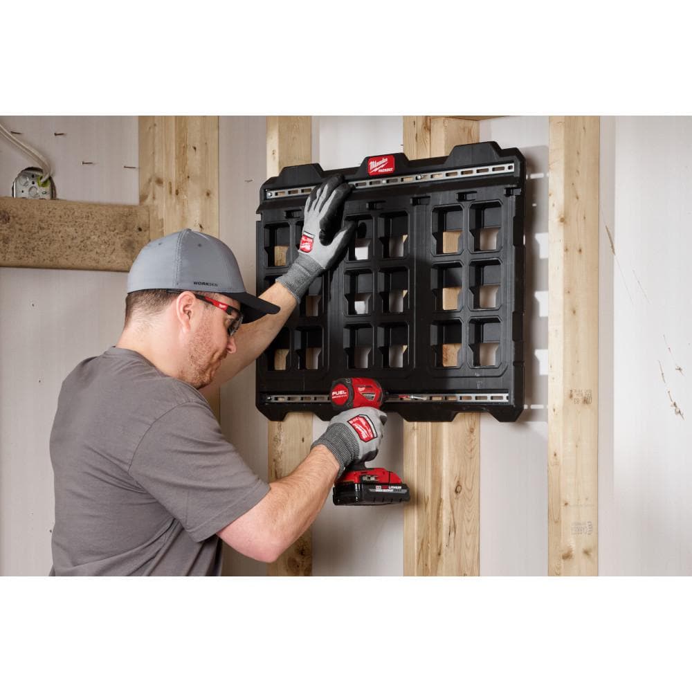 https://images.thdstatic.com/productImages/6836a941-41a2-4a04-b97c-fb8c319969c2/svn/black-milwaukee-garage-storage-hooks-48-22-8497-44_1000.jpg