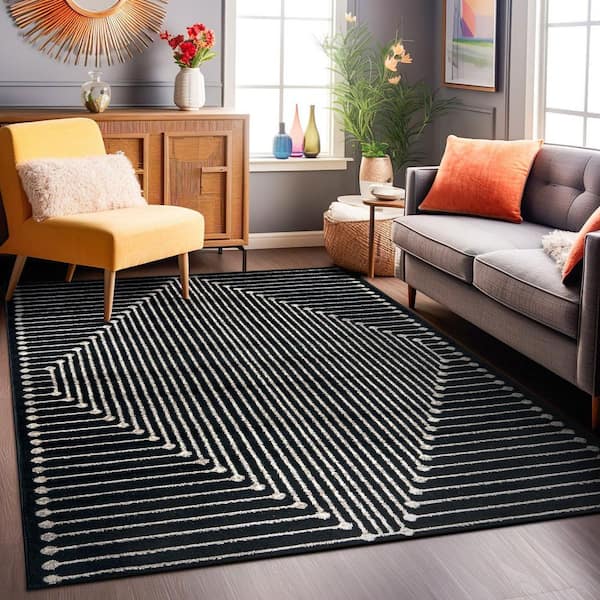 Modern Geometric Area Rug Black 4 ft. x 6 ft. Area Rug