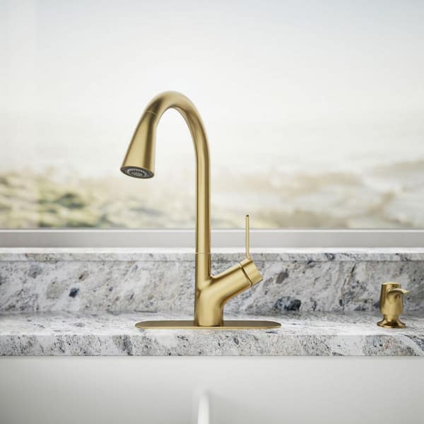 KOHLER Setra Single-Handle Pull-Down Sprayer Kitchen Faucet in