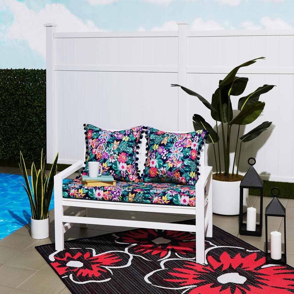 Happy Blooms Green/Pink Reversible Rectangular Synthetic Rug 5' x 8'