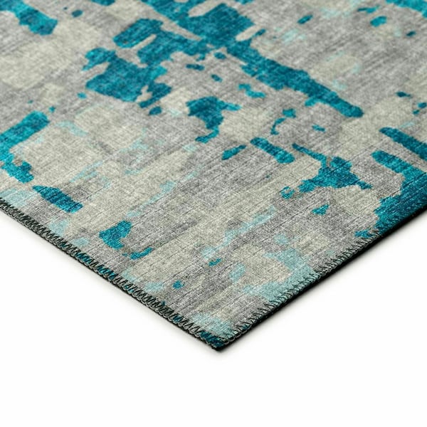 Bravado Blue 1 ft. 8 in. x 2 ft. 6 in. Geometric Indoor/Outdoor Washable Area Rug