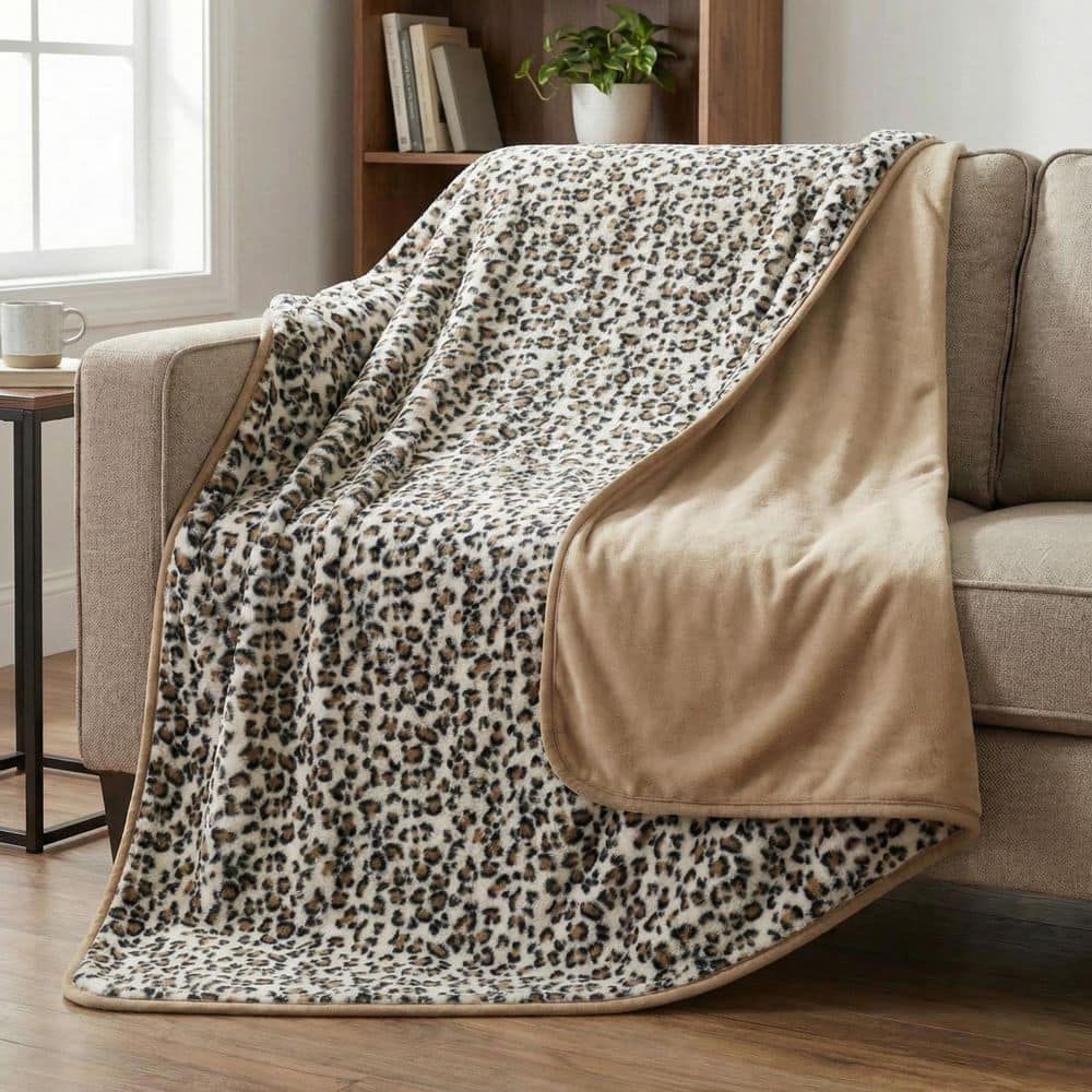 Lavish Home Black and White Cow Print Faux Fur Polyester 80x60 in