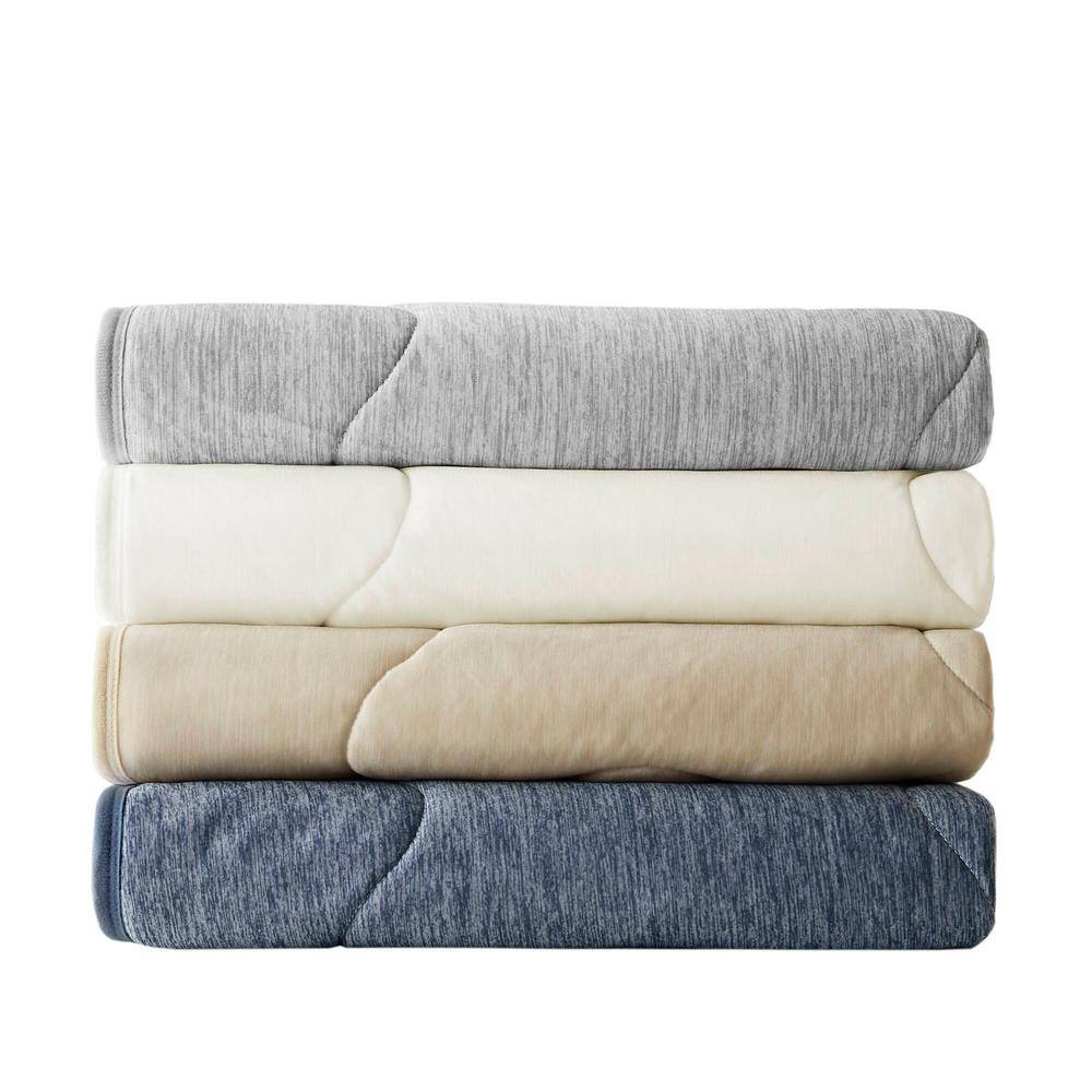 Ivory Lightweight Cooling Knit Throw Blanket