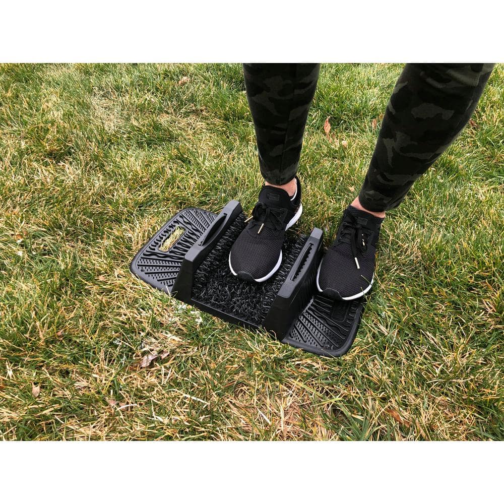 Flint Black Polyethylene Rectangular Outdoor Boot Scraper Mat