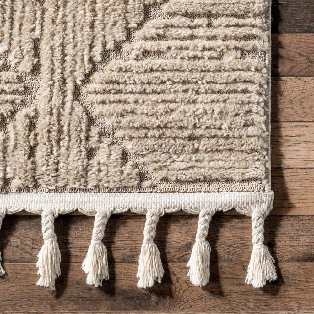 Kerry Beige Geometric Tasseled 7x9 Synthetic Area Rug