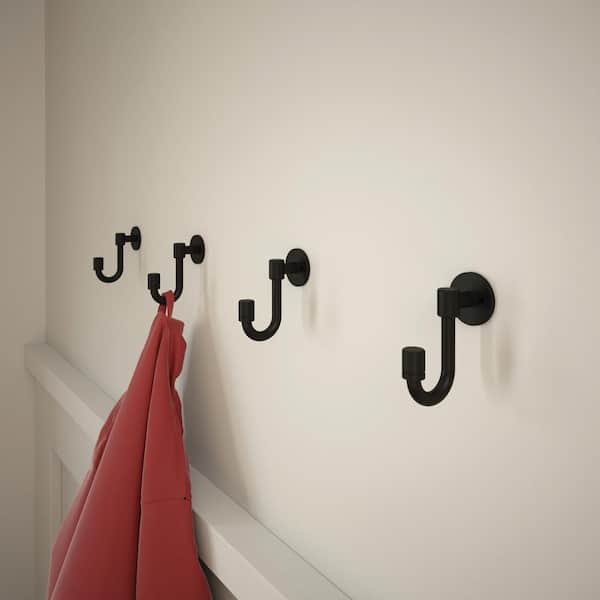 Franklin Brass 5-Hook 3.3504-in x 5.5866-in H Driftwood and Soft Iron Decorative  Wall Hook (35-lb Capacity) in the Decorative Wall Hooks department at