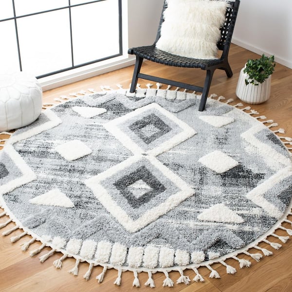 Moroccan Tassel Shag 7 ft. x 7 ft. Gray/Ivory High-Low Zig-Zag Diamond Round Area Rug