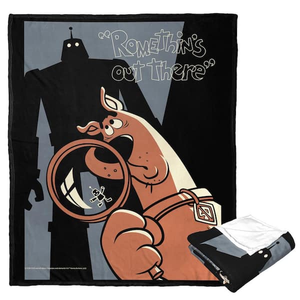 THE NORTHWEST GROUP Warner Bros. Scooby Doo Silk Touch Multi-Colored Throw Blanket Somethings Out There
