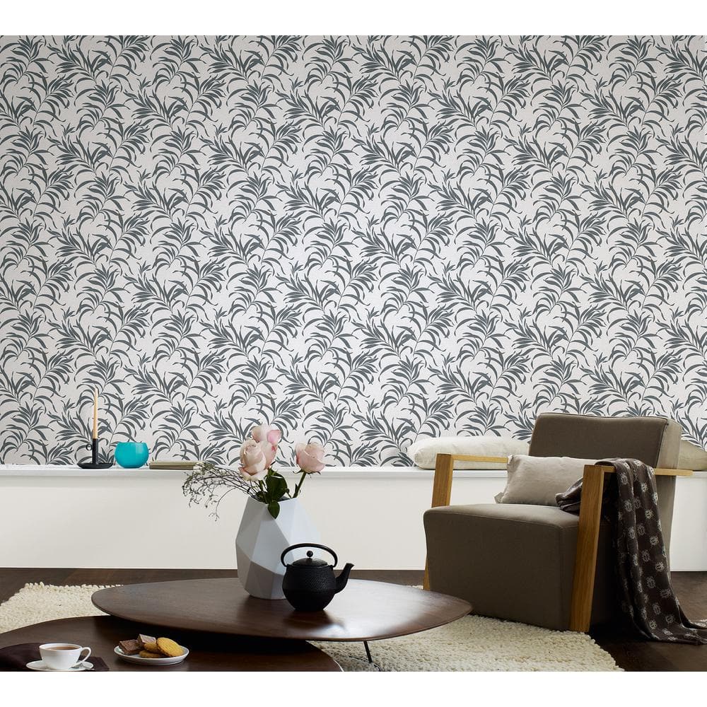 Valentina Grey Botanical Leaf Non-Woven Wallpaper, 20.5-in x 33-ft