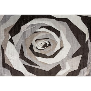 Vera Late Bloomer 2 ft. X 4 ft. Area Rug