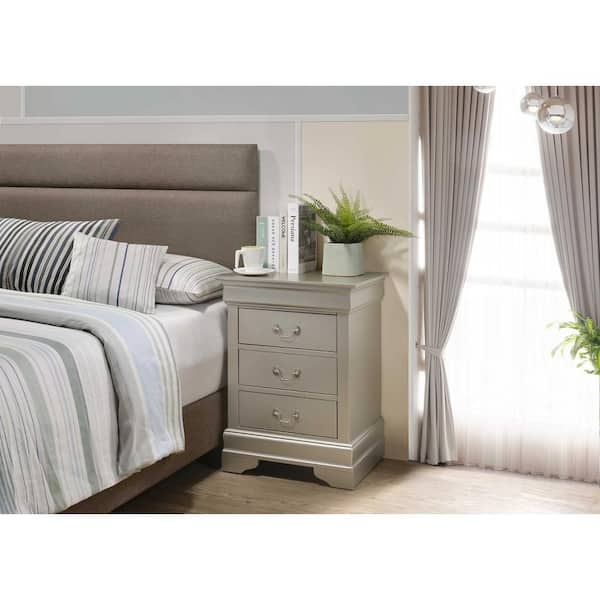 Acme Furniture Louis Phillipe III 2-Drawer Nightstand, White