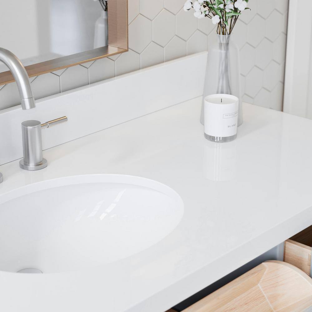 Gray Freestanding Single Sink Bathroom Vanity with Quartz Top
