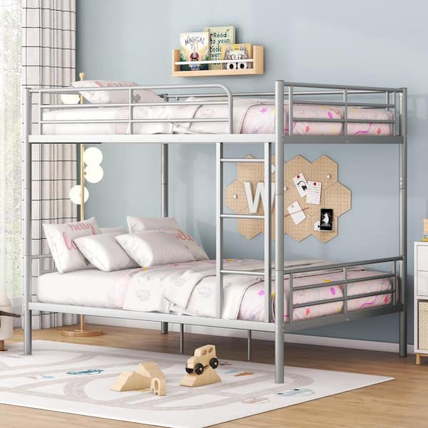 Harper & Bright Designs Detachable Sliver Full over Full Metal Bunk Bed with Built-in Ladder and Full-Length Guardrails for Upper Bed