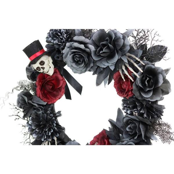 HAUNTED HILL FARM:Haunted Hill Farm 15 in. Halloween Bouquet Decoration  Piece with Black and Off-White Flowers and Skull HHBOQSKL-2 - The Home Depot