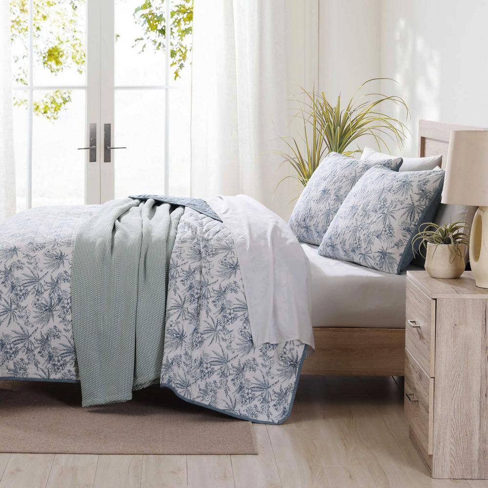 Blue Cotton Twin Reversible Quilt Set with Trim