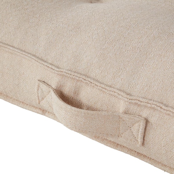 https://images.thdstatic.com/productImages/68d0b03c-4dde-4cd6-a7c9-cf99df7f919e/svn/greendale-home-fashions-throw-pillows-fp5190l-cream-4f_600.jpg