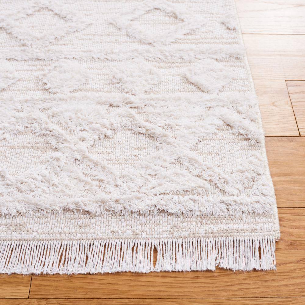 Ivory Hand-Tufted Wool Rectangular Area Rug, 3' x 5'