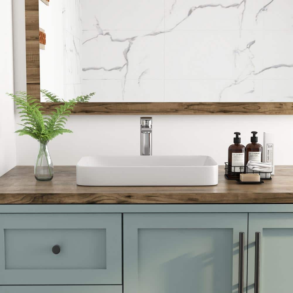 DeerValley 19'' White Ceramic Rectangular Above-Counter Vessel Sink