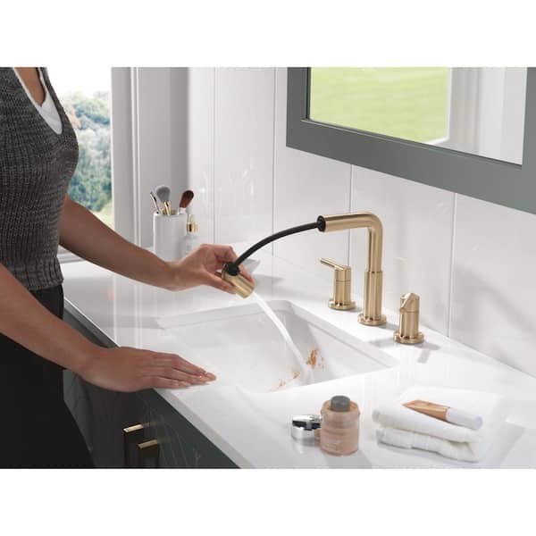 Nicoli Gold Pull-Down Spout 8 in. Widespread Double Handle Bathroom Faucet Drain Included in Champagne Bronze