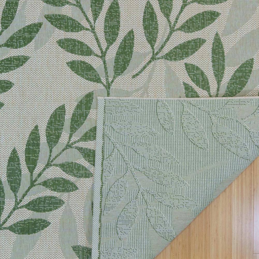 Large Beige and Green Synthetic Flatweave Outdoor Rug