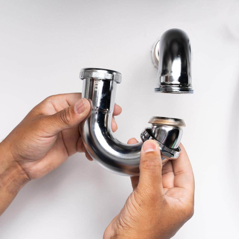 https://images.thdstatic.com/productImages/68eda0ab-0b64-4ff2-857c-96663a6baa6c/svn/chrome-dearborn-brass-drains-drain-parts-hdc654-1-4f_1000.jpg