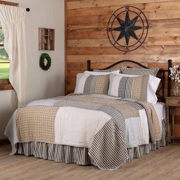 Ashmont Gray Blue Antique White Patchwork Queen Cotton Quilt