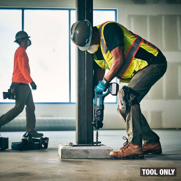Makita 18V LXT Lithium-Ion 7/8 in. Cordless SDS-Plus Concrete