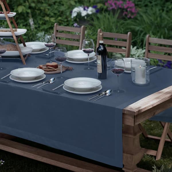 Villeroy & Boch La Classica 70 in. W x 126 in. L Fabric Tablecloth in Indigo