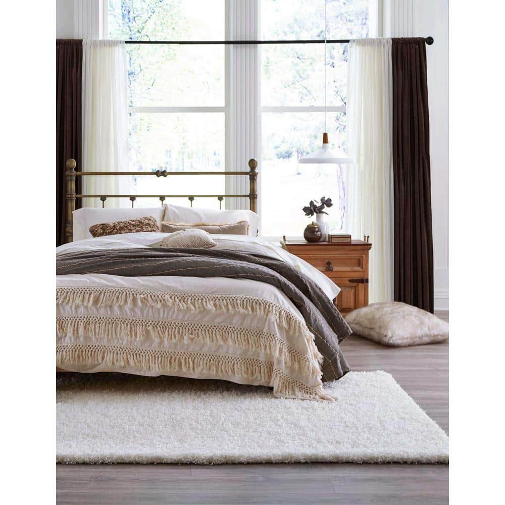 Reversible Blue Synthetic Shag Kids' 8' x 10' Rug