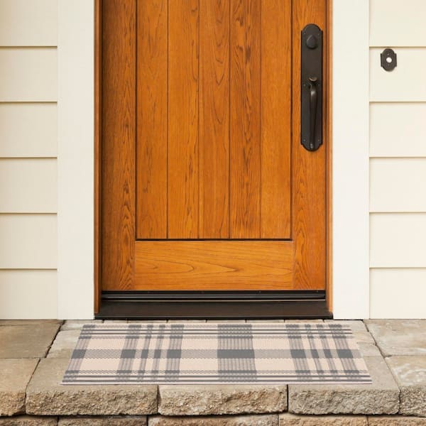 Courtyard Gray/Bone 2 ft. x 4 ft. Plaid Indoor/Outdoor Area Rug