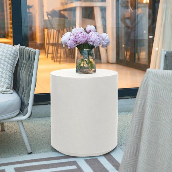 Sol Living Elementi Rome 20.3 in. Cream White Round Concrete Outdoor Side Table