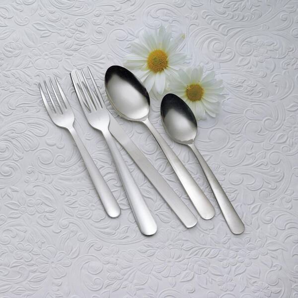 600 PIECES WINDSOR FLATWARE 18/0 STAINLESS FREE SHIPPING US ONLY 