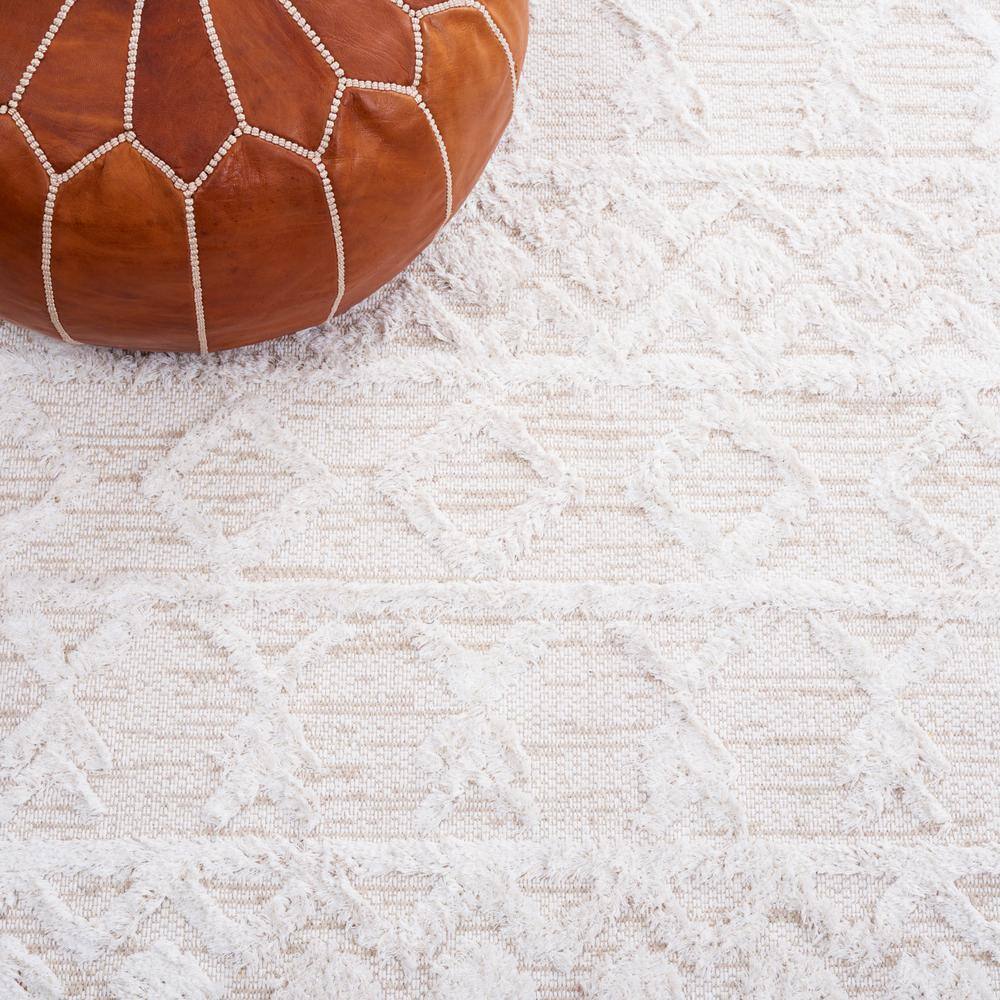 Ivory Hand-Tufted Wool Rectangular Area Rug, 3' x 5'