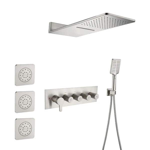 FFQT, Free-standing shower with shower head with spray jet
