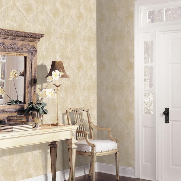 Regal Damask Wallpaper in Pearl, Beige, White and Cream