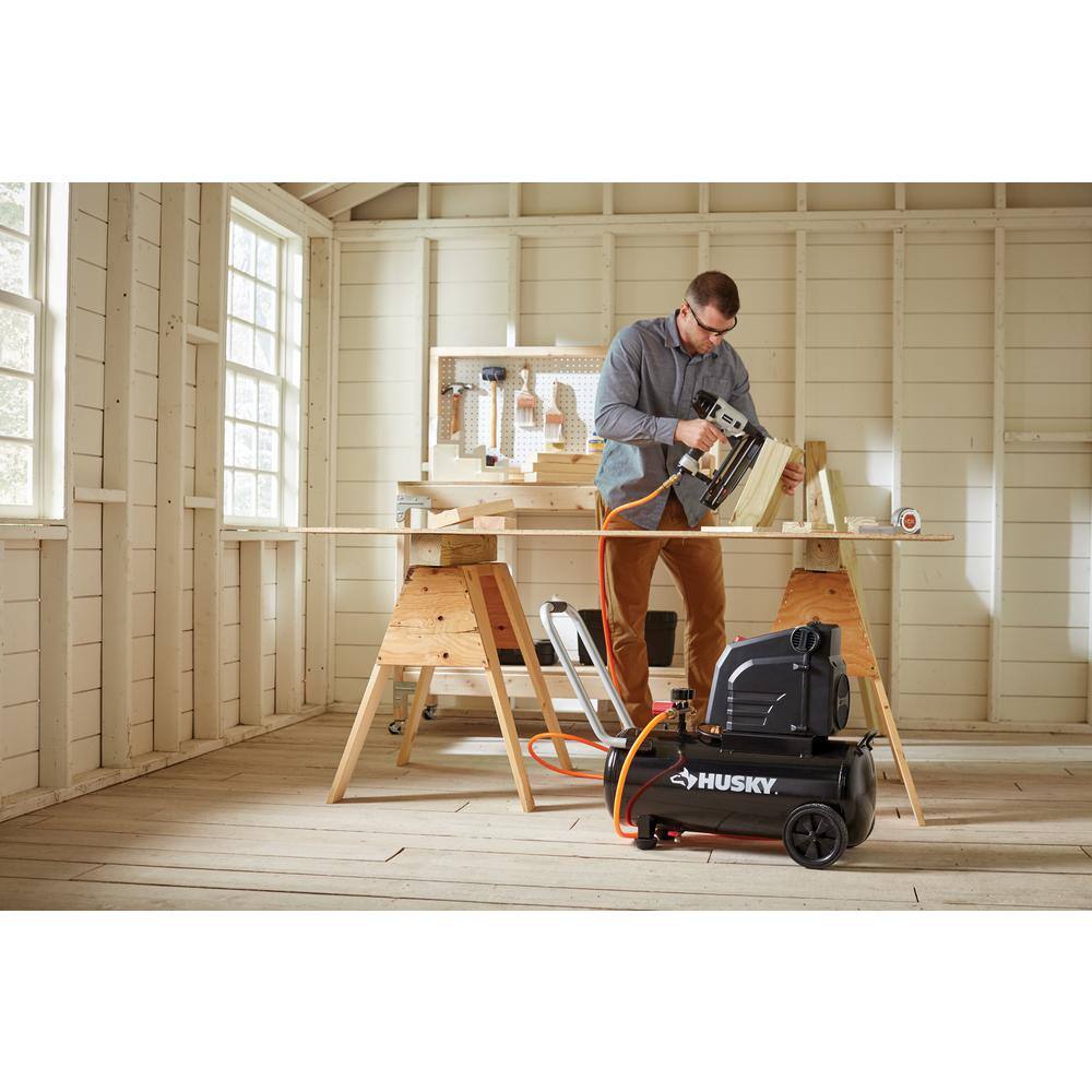 https://images.thdstatic.com/productImages/69327ceb-6f2c-4735-ad3f-b0b740f33e27/svn/husky-portable-air-compressors-0300816-c3_1000.jpg
