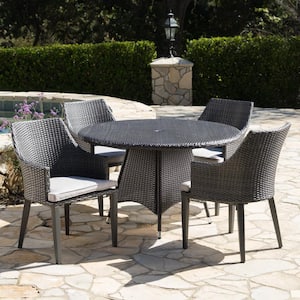 Hillhurst 28.25 in. Grey 5-Piece Metal Round Outdoor Dining Set with Light Grey Cushions