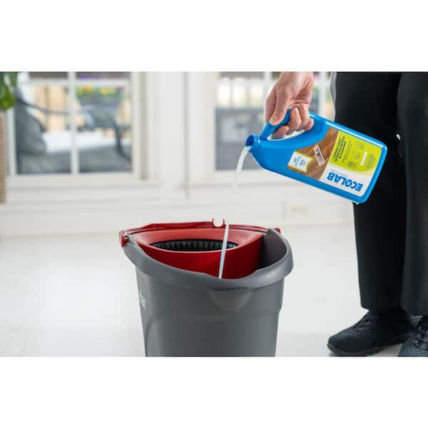ECOLAB - 32 oz. Luxury Vinyl Scratch Repair and Cleaner Concentrate