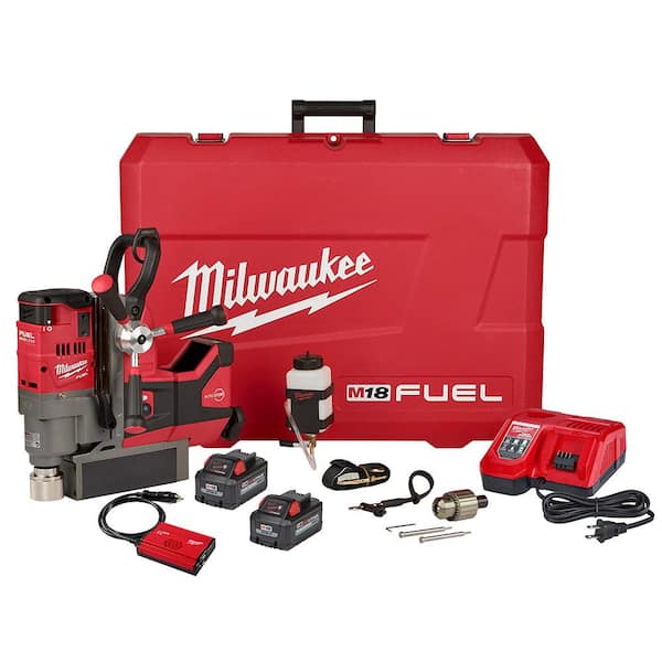 Milwaukee M18 FUEL 18V Lithium-Ion Brushless Cordless 1-1/2 in. Lineman Magnetic Drill High Demand Kit w/ Two 8.0Ah Batteries