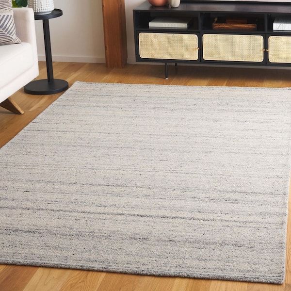 Restoration Vintage 4 ft. x 6 ft. Light Gray/Beige Distressed Striped Area Rug