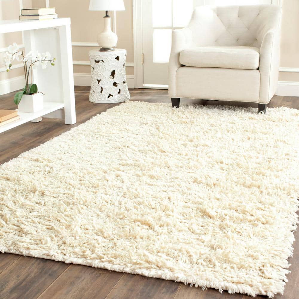 Ivory Tufted Handmade Wool Shag Square Rug