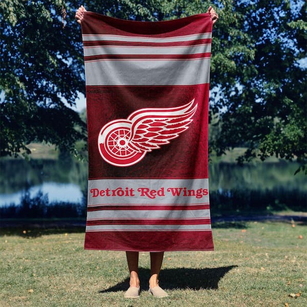 THE NORTHWEST GROUP Detroit Red Wings NHL Mirage 30 in. x 60 in