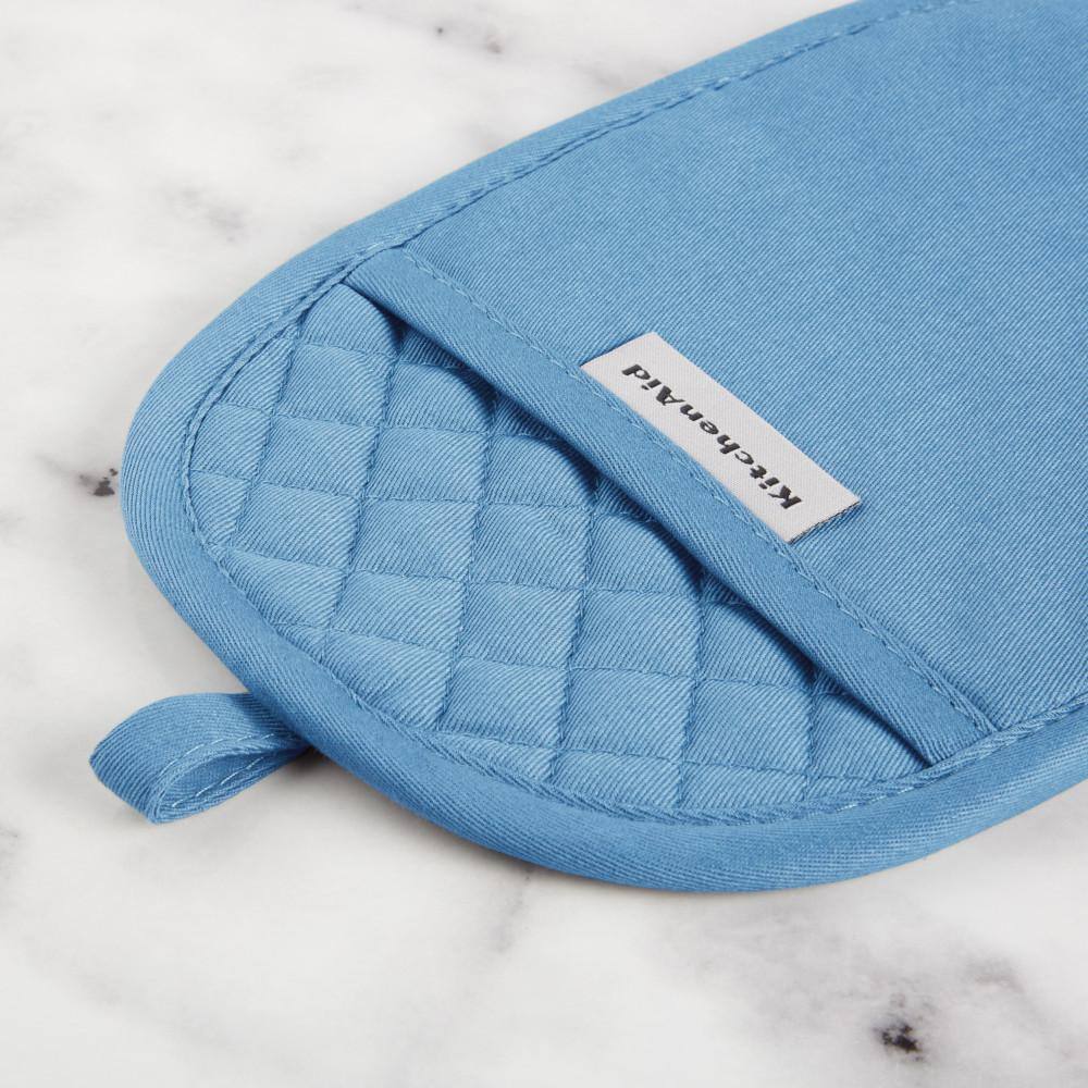 Blue Velvet Silicone Grip Oval Pot Holder Set