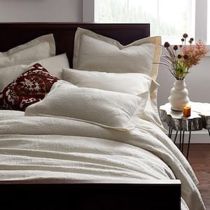 Putnam Matelasse Coverlet