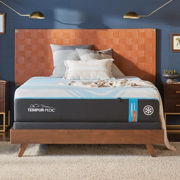 TEMPUR-PEDIC Luxe Breeze 2.0 Queen Firm 13 in. Mattress