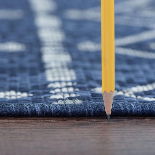 Veranda Geometric Navy 5 ft. x 8 ft. Indoor/Outdoor Area Rug