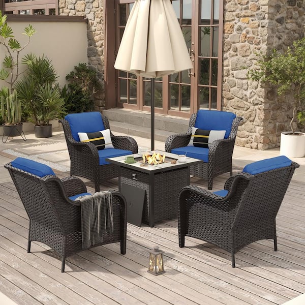 XIZZI Erie Lake Brown 5-Piece Wicker Outdoor Patio Fire Pit Seating Sofa Set and with Navy Blue Cushions