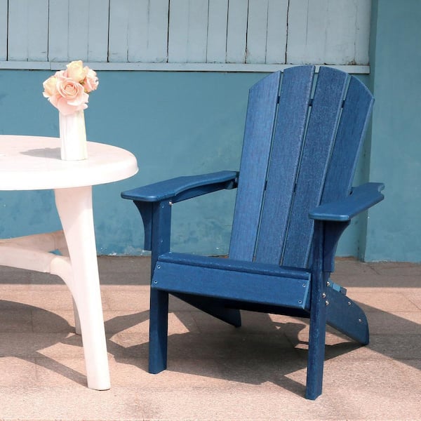 Inner Decor Blue Plastic Adirondack Chair with Fan-Shaped Backrest and Armrests