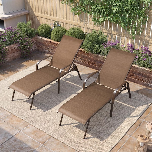 2-Piece Outdoor Chaise Lounge Metal Lounge Chair with Adjustable Backrest and Armrests in Brown